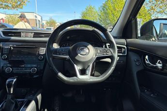 Nissan Qashqai 1.3 DiG-T 160 [157] N-Connecta 5dr DCT Glass Roof
