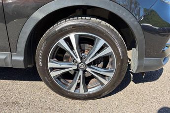 Nissan Qashqai 1.3 DiG-T 160 [157] N-Connecta 5dr DCT Glass Roof