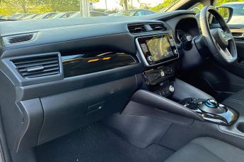 Nissan Leaf 110kW N-Connecta 39kWh 5dr Auto