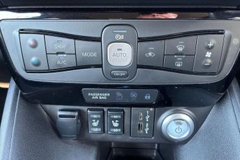 Nissan Leaf 110kW N-Connecta 39kWh 5dr Auto