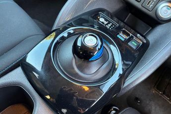 Nissan Leaf 110kW N-Connecta 39kWh 5dr Auto