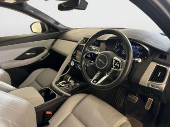 Jaguar E-PACE 2.0 D204 MHEV R-Dynamic Black SUV 5dr Diesel Auto AWD Euro 6 (s/