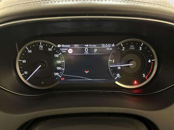 Jaguar E-PACE 2.0 D204 MHEV R-Dynamic Black SUV 5dr Diesel Auto AWD Euro 6 (s/