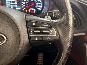 Kia Stinger 3.3 T-GDi V6 GT S Gran Turismo 5dr Petrol Auto Euro 6 (s/s) (365