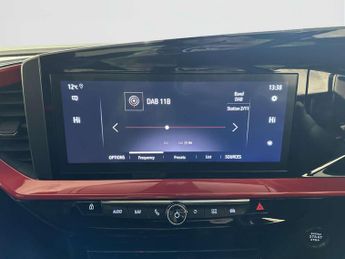 Vauxhall Mokka Electric 50kWh SRi Premium SUV 5dr Electric Auto (136 ps)