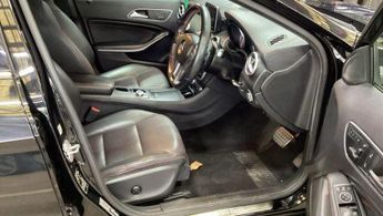 MERCEDES-BENZ GLA 2.1 GLA220 CDI AMG Line SUV 5dr Diesel 7G-DCT 4MATIC Euro 6 (s/s