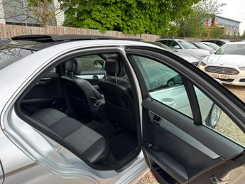 Mercedes-Benz C Class 1.8 C200K Sport Auto Euro 4 4dr