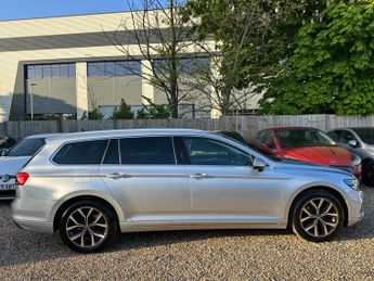 Volkswagen Passat 1.5 TSI EVO SEL DSG Euro 6 (s/s) 5dr
