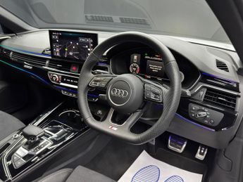Audi A4 2.0 TDI 40 Black Edition S Tronic quattro Euro 6 (s/s) 4dr