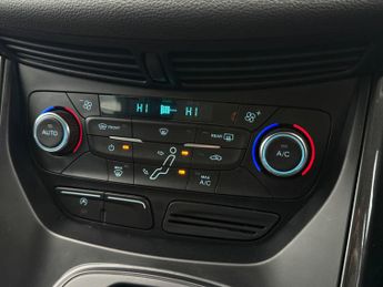 Ford C-Max 1.5 TDCi Titanium Powershift Euro 6 (s/s) 5dr