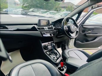 BMW 2 Series Gran Tourer 2.0 218d Luxury Auto Euro 6 (s/s) 5dr
