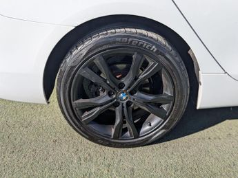BMW 2 Series Gran Tourer 2.0 218d Luxury Auto Euro 6 (s/s) 5dr