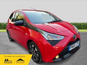 Toyota AYGO 1.0 VVT-i x-trend Funroof x-shift Euro 6 5dr