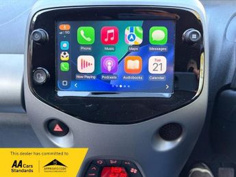 Toyota AYGO 1.0 VVT-i x-trend Funroof x-shift Euro 6 5dr