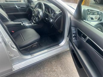 Mercedes-Benz C Class 2.1 C220 CDI BlueEfficiency Executive SE G-Tronic+ Euro 5 (s/s) 