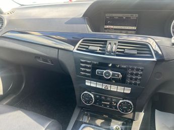 Mercedes-Benz C Class 2.1 C220 CDI BlueEfficiency Executive SE G-Tronic+ Euro 5 (s/s) 