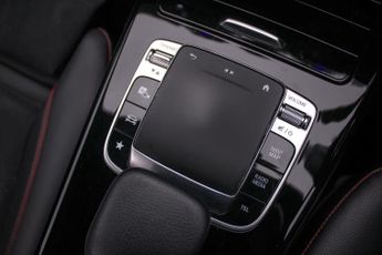 Mercedes-Benz A Class 1.5 A180d AMG Line (Premium 2) 7G-DCT Euro 6 (s/s) 5dr