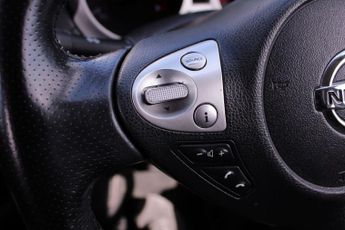 Nissan Juke 1.6 Tekna XTRON Euro 5 5dr