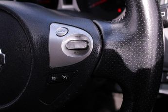 Nissan Juke 1.6 Tekna XTRON Euro 5 5dr