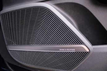 Audi Q5 2.0 TDI 40 Black Edition S Tronic quattro Euro 6 (s/s) 5dr