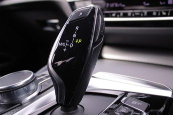 BMW 5 Series 2.0 520d M Sport Auto xDrive Euro 6 (s/s) 4dr