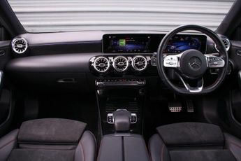Mercedes-Benz A Class 1.5 A180d AMG Line (Premium) 7G-DCT Euro 6 (s/s) 5dr