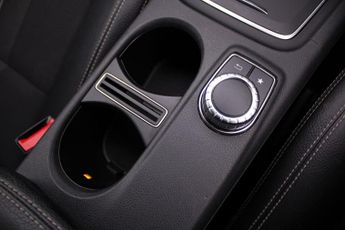 Mercedes-Benz GLA 1.6 GLA180 Urban Edition 7G-DCT Euro 6 (s/s) 5dr