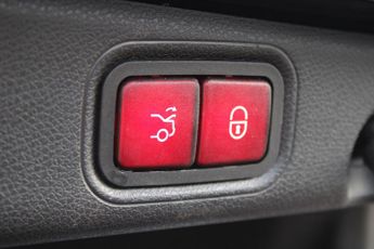 Mercedes-Benz E Class 2.0 E220d SE (Premium) G-Tronic+ Euro 6 (s/s) 4dr