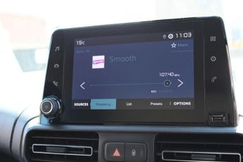Citroen e-Berlingo 50kWh Feel XL Auto 5dr (7.4kW Charger)