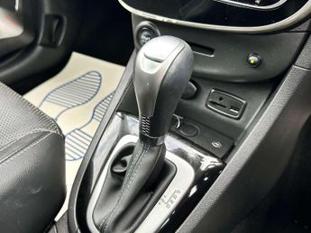 Renault CLIO 1.2 Clio GT Line Nav TCe Auto 5dr