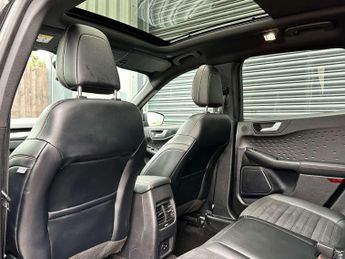Ford Kuga 2.0 Kuga ST-Line X EcoBlue 4x4 Auto 4WD 5dr