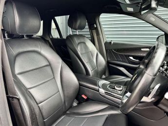 Mercedes-Benz GLC 2.1 GLC 220 D 4Matic AMG Line Auto 4WD 5dr