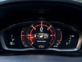 Volvo XC60 2.4 D4 R-Design Nav Auto AWD Euro 6 (s/s) 5dr