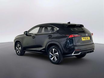Lexus NX 2.5 300h Premier SUV 5dr Petrol Hybrid E-CVT 4WD Euro 6 (s/s) (1