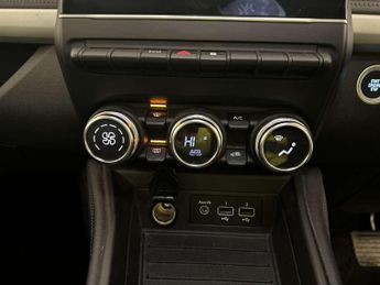 Renault Zoe R135 EV50 52kWh GT Edition Hatchback 5dr Electric Auto (Rapid Ch