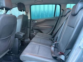 Vauxhall Zafira Tourer 2.0 CDTi SE Auto Euro 6 5dr