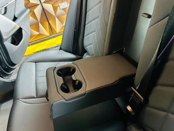 BMW i5 40 83.9kWh M Sport Pro Auto eDrive 4dr (11kW Charger)