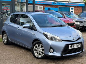 Toyota Yaris 1.5 VVT-h T4 Hatchback 5dr Petrol Hybrid CVT Euro 5 (101 ps)