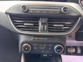 Ford Focus 1.5 EcoBlue Zetec Auto Euro 6 (s/s) 5dr