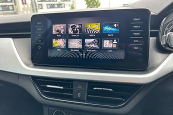 SKODA Kamiq 1.0 TSI 110 SE Drive 5dr DSG