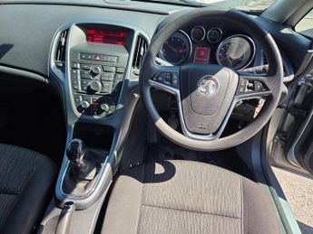 Vauxhall Astra 1.6 CDTi ecoFLEX Design Euro 6 (s/s) 5dr