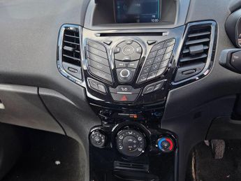 Ford Fiesta 1.25 Zetec Euro 6 3dr