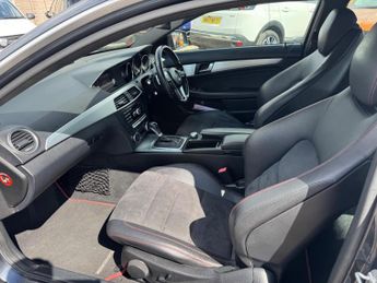 Mercedes-Benz C Class 1.6 C180 BlueEfficiency AMG Sport Plus G-Tronic+ Euro 5 (s/s) 2d