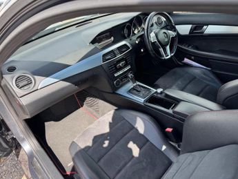 Mercedes-Benz C Class 1.6 C180 BlueEfficiency AMG Sport Plus G-Tronic+ Euro 5 (s/s) 2d
