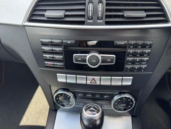 Mercedes-Benz C Class 1.6 C180 BlueEfficiency AMG Sport Plus G-Tronic+ Euro 5 (s/s) 2d