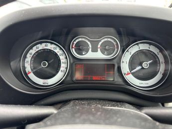 Fiat 500L 1.3 MultiJet Trekking Dualogic Euro 6 (s/s) 5dr