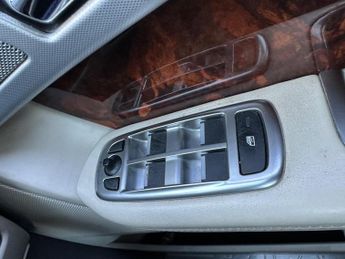 Jaguar XF 3.0d S V6 Portfolio Auto Euro 5 4dr