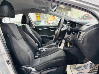 Hyundai i30 1.6 CRDi Active Auto Euro 5 5dr