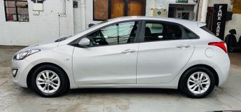 Hyundai i30 1.6 CRDi Active Auto Euro 5 5dr