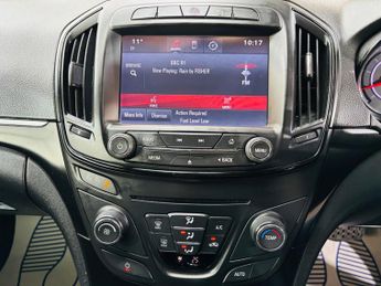 Vauxhall Insignia 2.0 CDTi SRi Nav Auto Euro 5 5dr